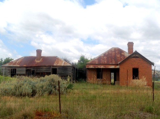 Along the road south to Hill End, NSWPhoto Erle Levey / Sunshine Coast Daily