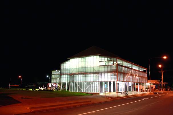 SCN130416BARCALDINE4